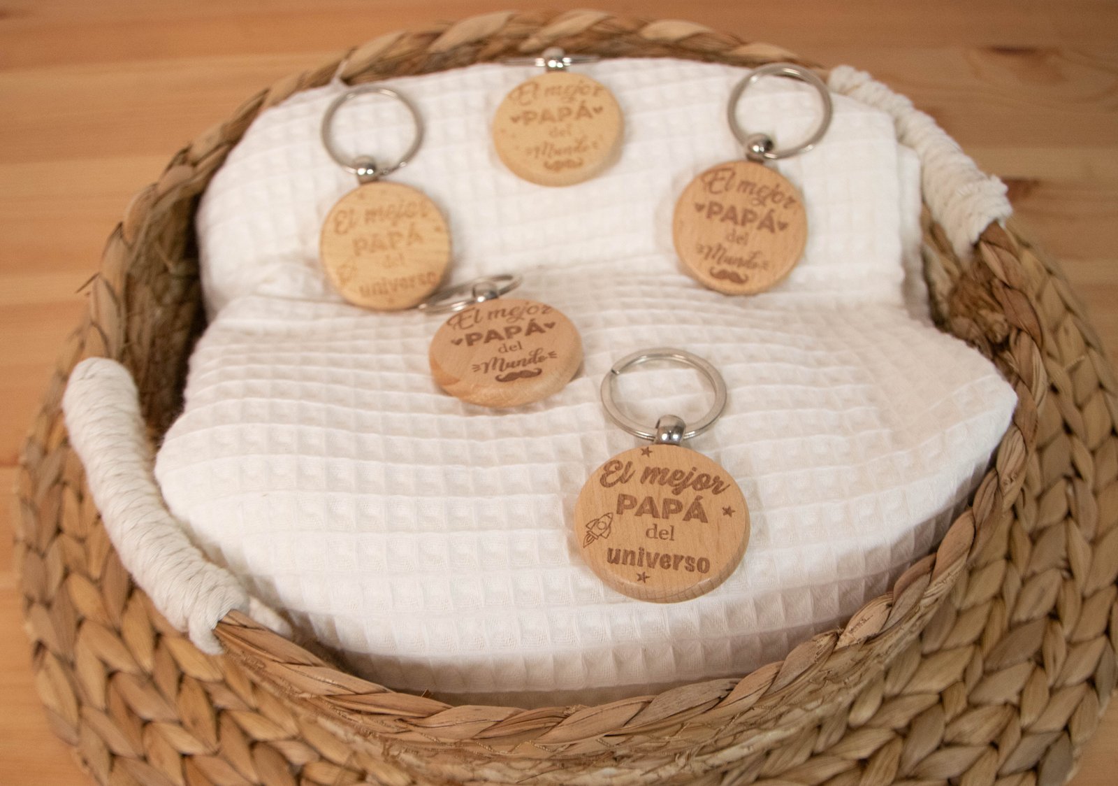 Llaveros-madera-Papa-1