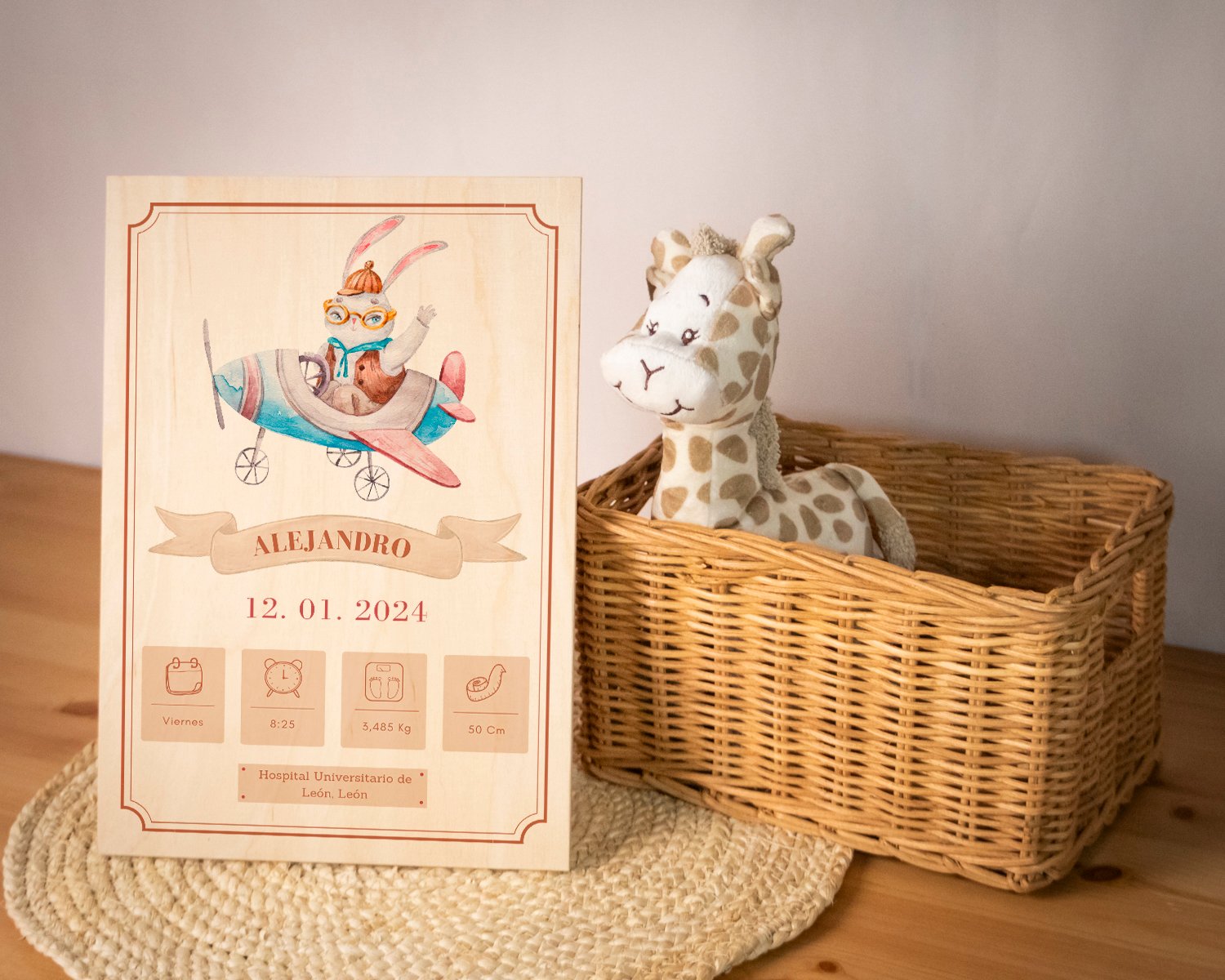 Natlicio-Conejo-Aviador-1