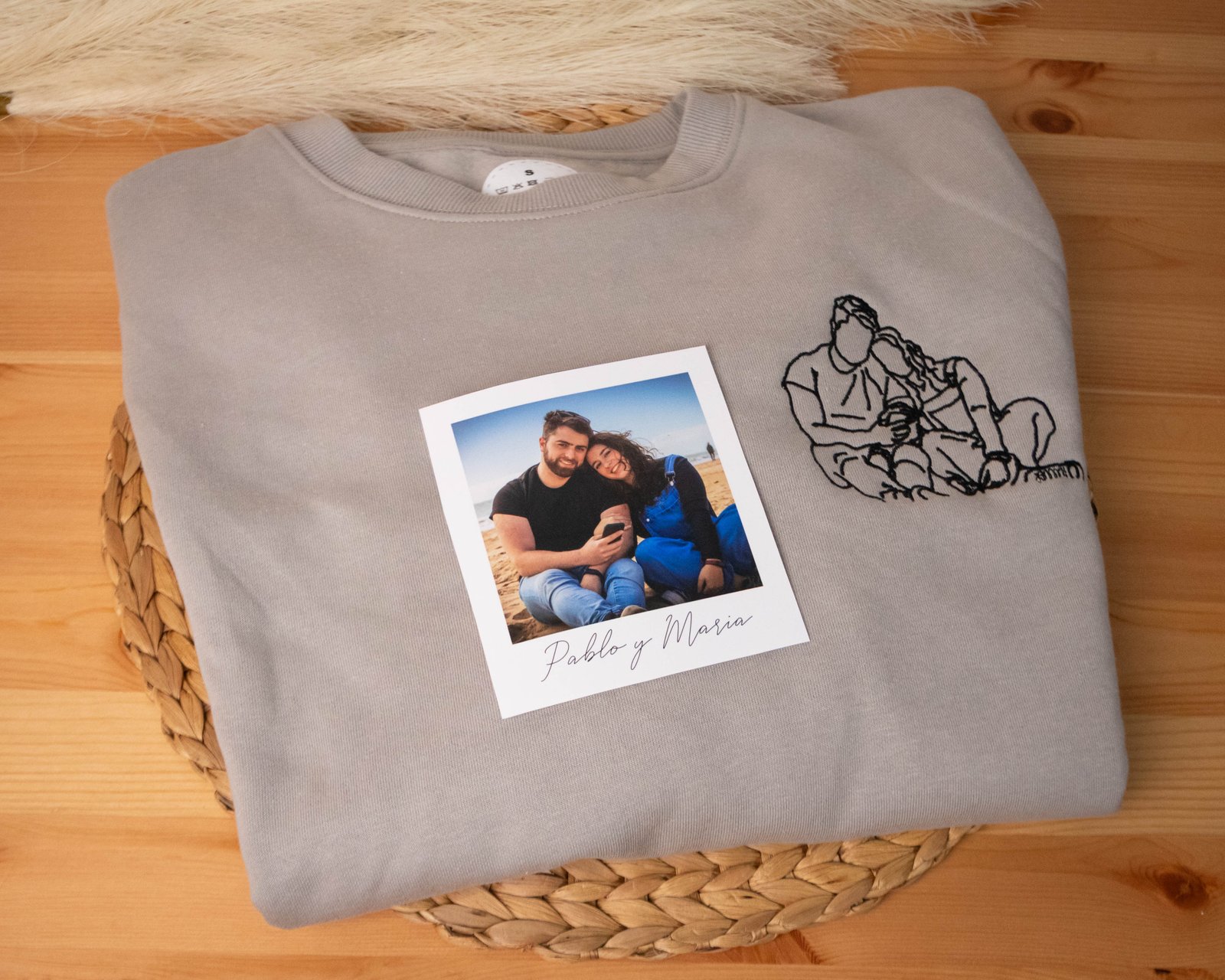 Sudadera-bordada-silueta-pareja-una-unidad-2